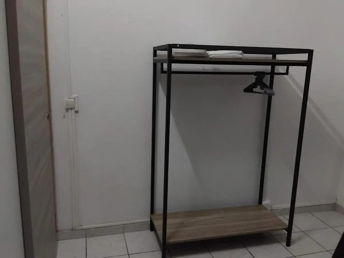 Peaceful Accommodation For 4 People لو مول فيلة