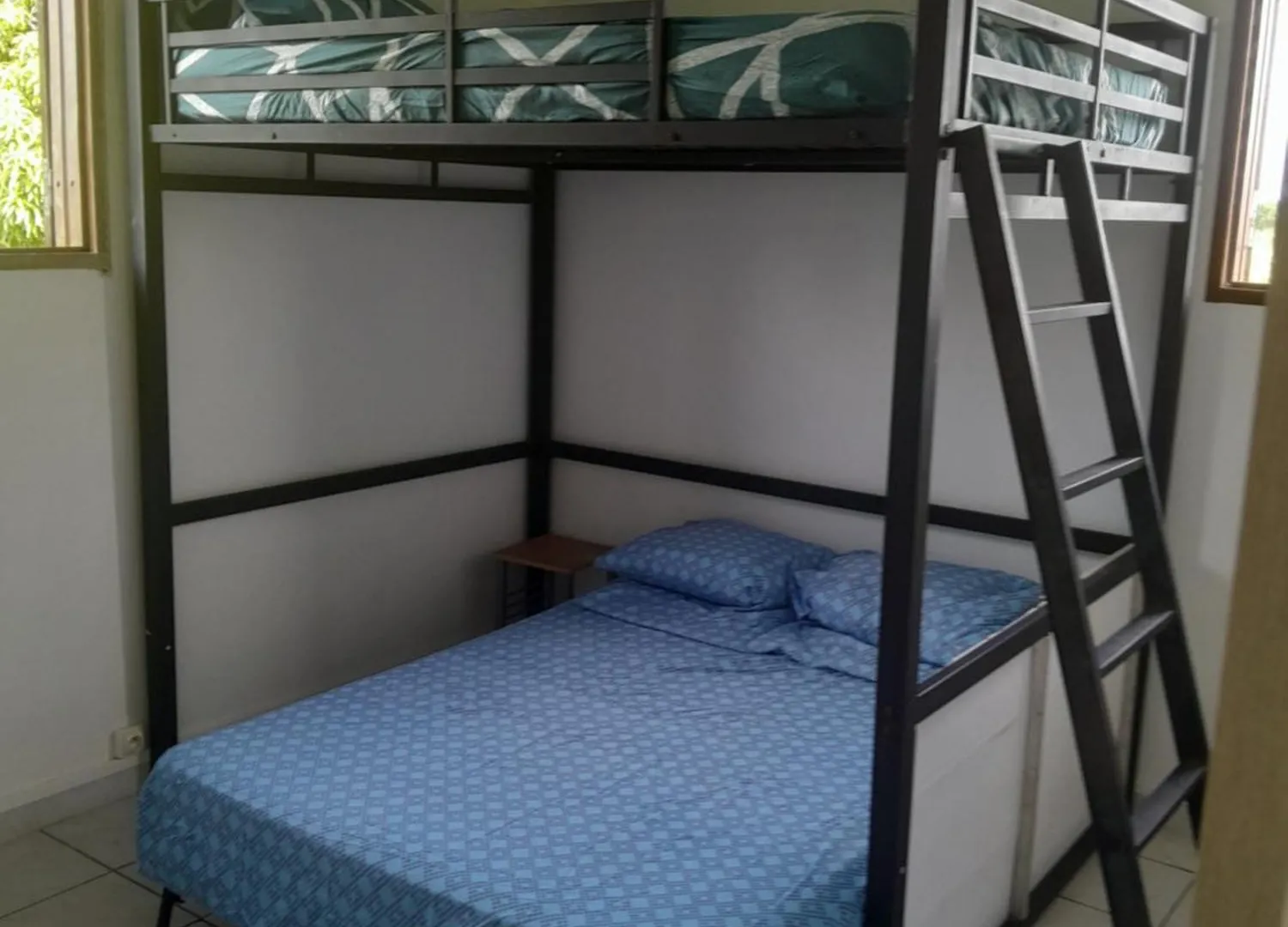 Peaceful Accommodation For 4 People Le Moule Villa